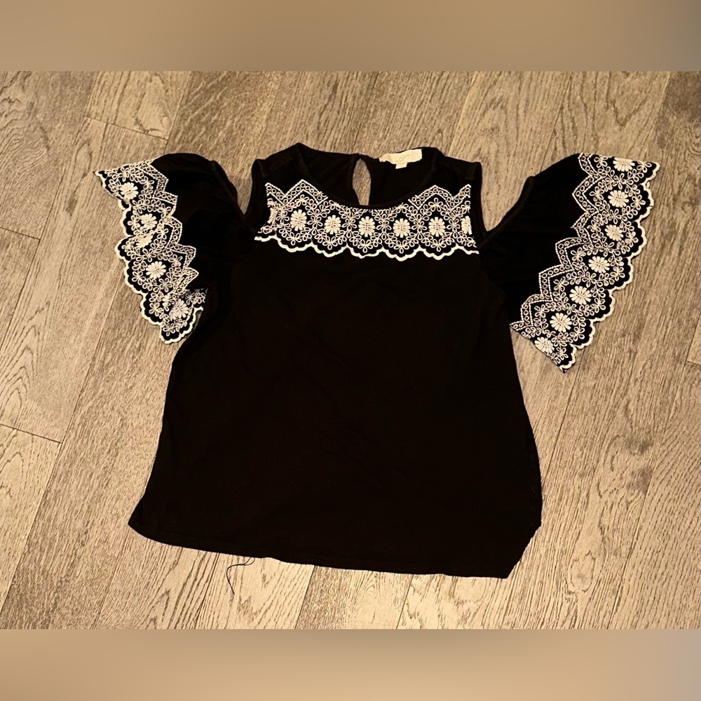 LOFT Cold Shoulder Black & White Blouse Size M